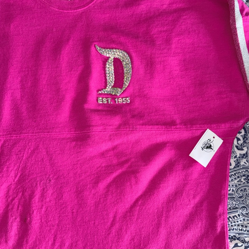 New Bedazzled DISNEYLAND SPIRIT JERSEY IMAGINATION PINK - Picture 6 of 9